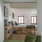 ゲストハウス ハイダウェイ【大人専用】 ハルシュタット