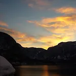 Hallstatt Hideaway - Adults Only Πανσιόν