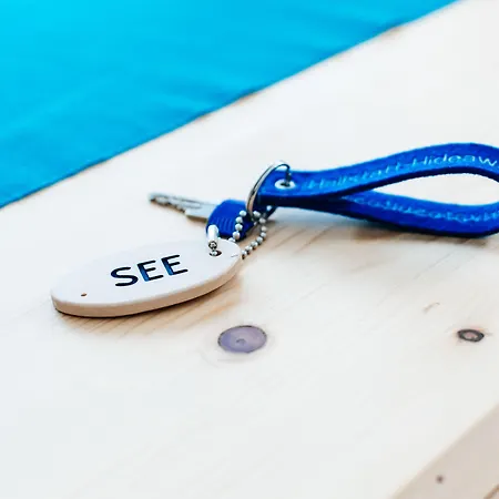 하이드어웨이 - 성인 전용