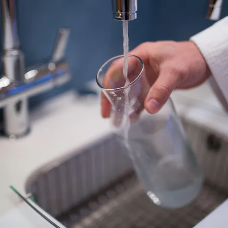 하이드어웨이 - 성인 전용 게스트하우스 3*