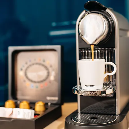 하이드어웨이 - 성인 전용 게스트하우스 3*