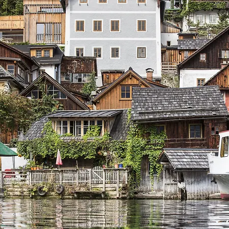 게스트하우스 하이드어웨이 - 성인 전용