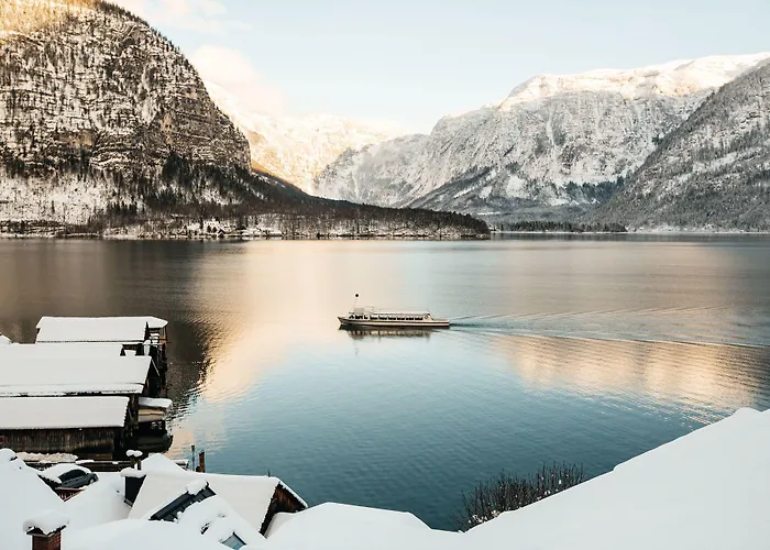 Hallstatt Hideaway - Adults Only 4*