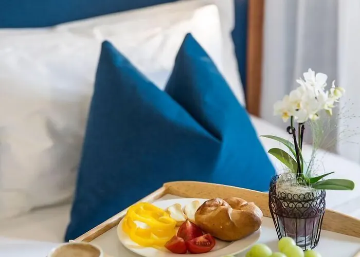 Hallstatt Hideaway - Adults Only