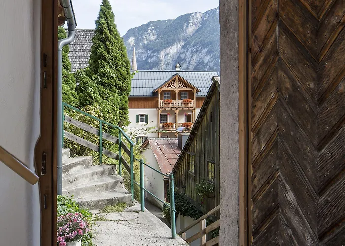 Hallstatt Hideaway - Adults Only
