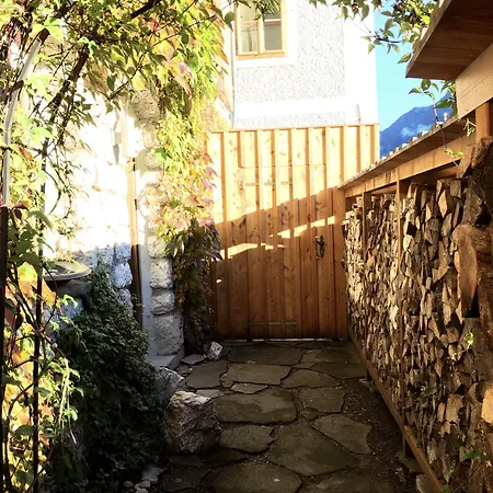 Hideaway - Adults Only Гостевой дом Гальштат